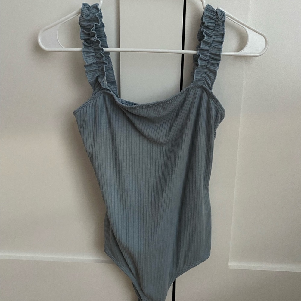 21 Saints Ruffle Bodysuit - Picture 2 of 3